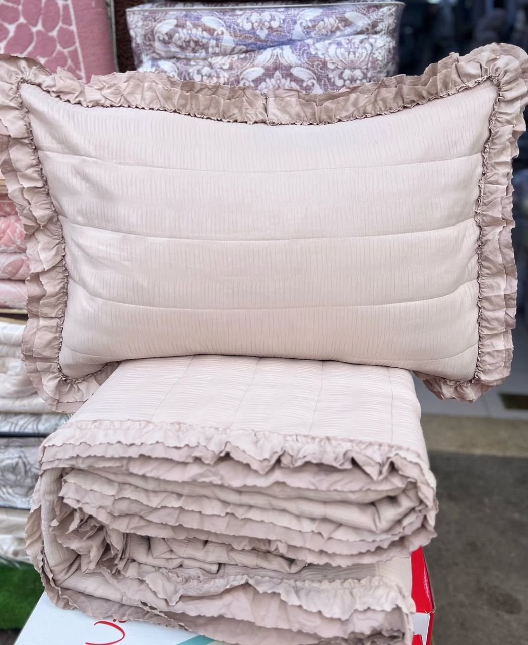 COUVRE LIT BOUTI 3 PIECE 230 250 CM - الصورة 2